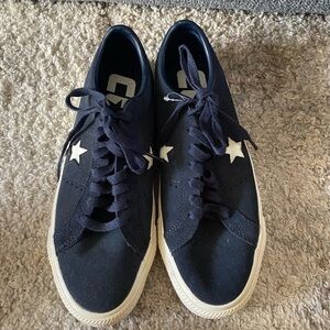 Converse Dark Blue Star Sneakers